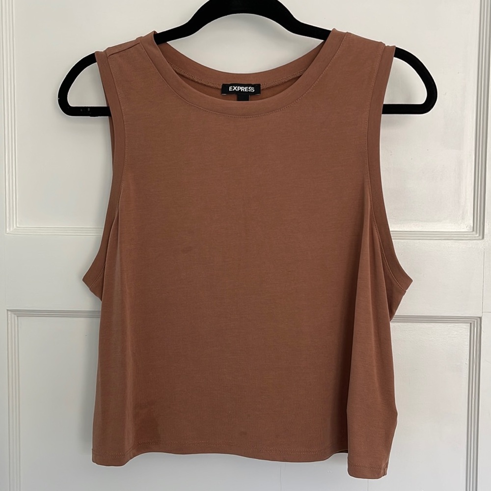 Express Crop Top